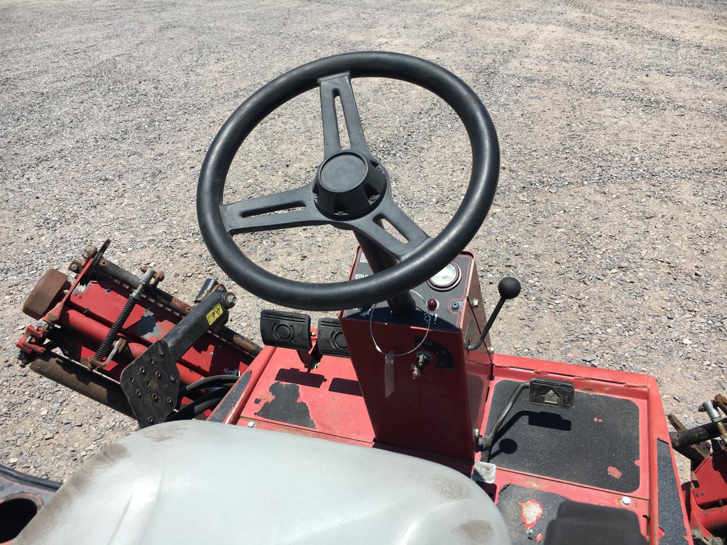 ./imagenes/INVOICE/2019/16792/CORTADORA DE ZACATE REELMASTER 5400D (23).JPG